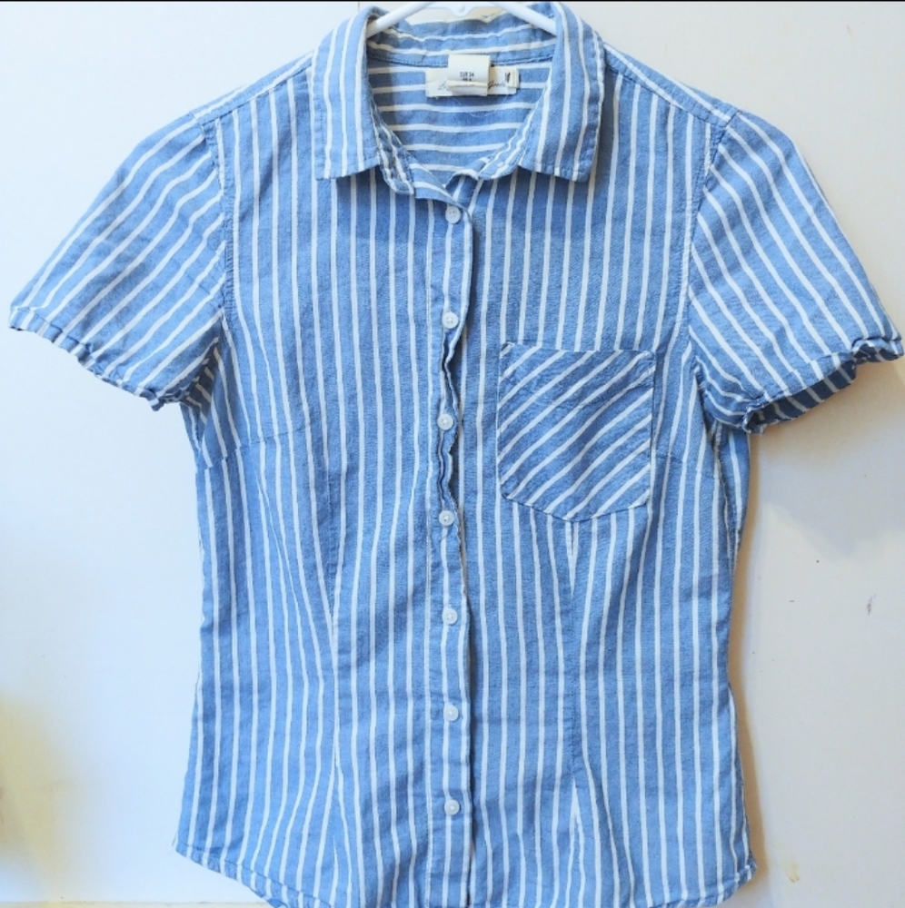 Short sleeve blue & white striped button up / down blouse t shirt pinstripe 0